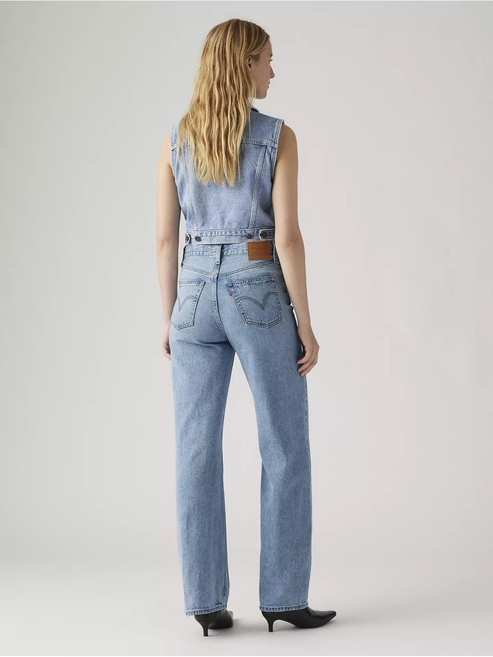 Levi's Light Wash High Waisted Straight Leg Jeans - Picture 4 of 10